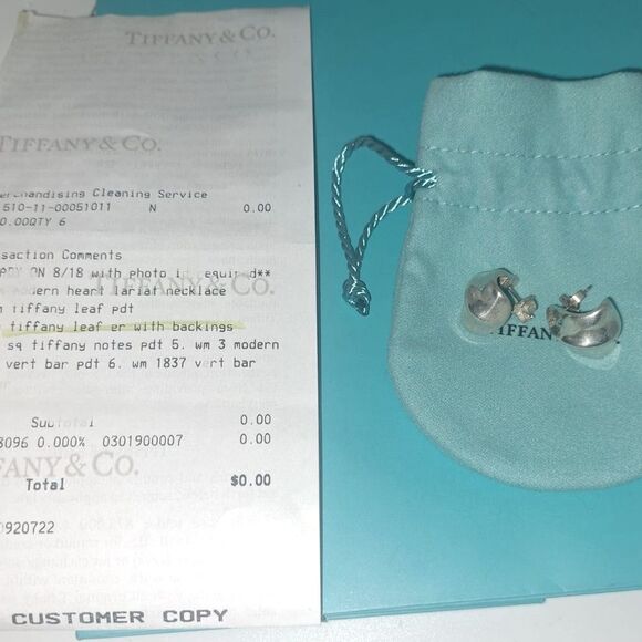 Rare & retired fall leaf Tiffany & Co Sterling Silver 925 earrings with pouch - Picture 2 of 5